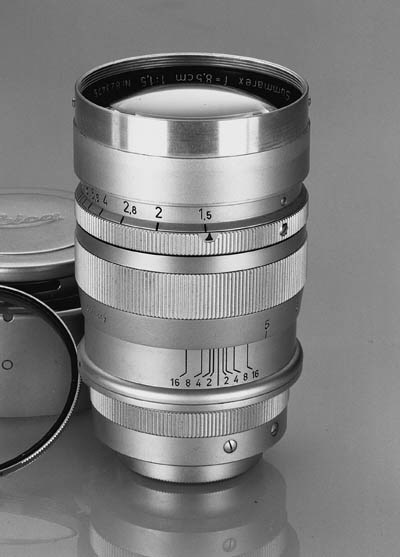Summarex 8.5cm. f/1.5 no. 823475