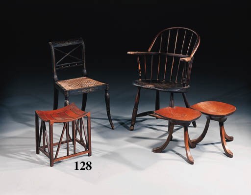A Thebes stool