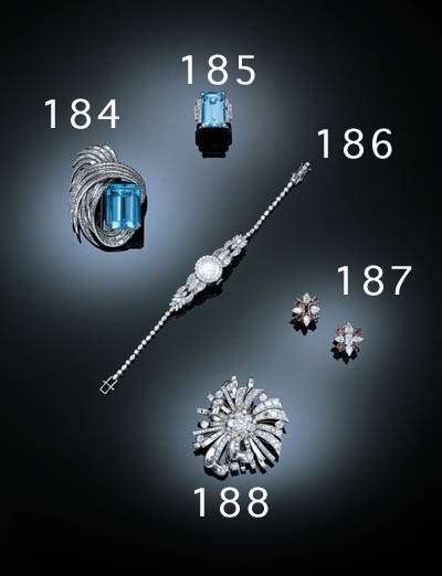 AN ELEGANT LADY'S DIAMOND WRISTWATCH, ROLEX