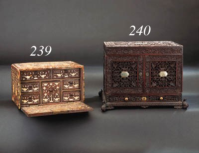 AN INDIAN WOOD RECTANGULAR JEWELLERY BOX AND COVER