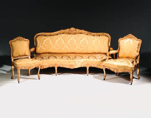 A French giltwood salon suite