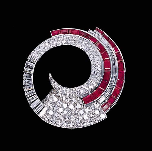 A RUBY AND DIAMOND CLIP BROOCH