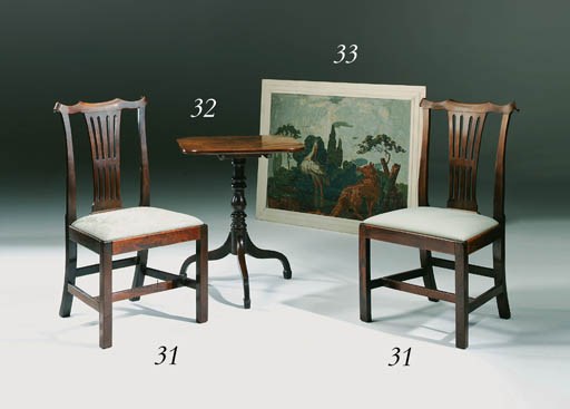 A REGENCY MAHOGANY TRIPOD TABLE