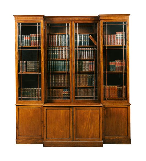A GEORGE III MAHOGANY BOOKCASE
