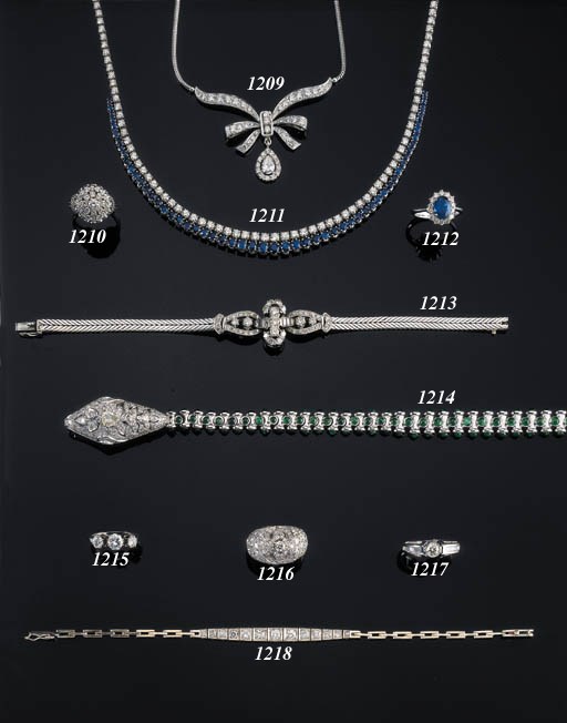 A DIAMOND LINE BRACELET