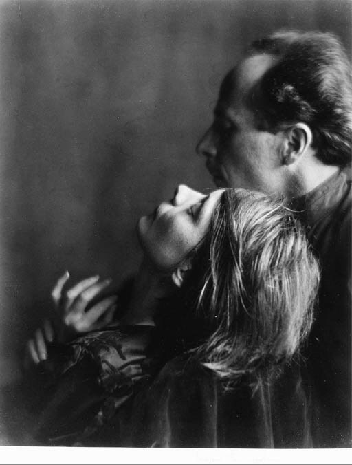 IMOGEN CUNNINGHAM