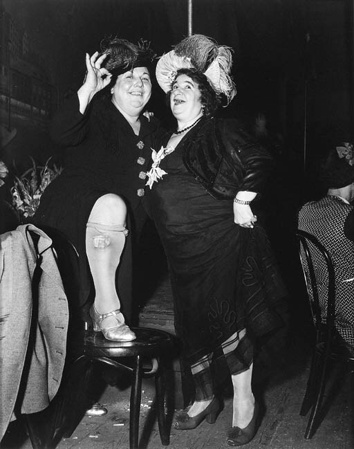 WEEGEE