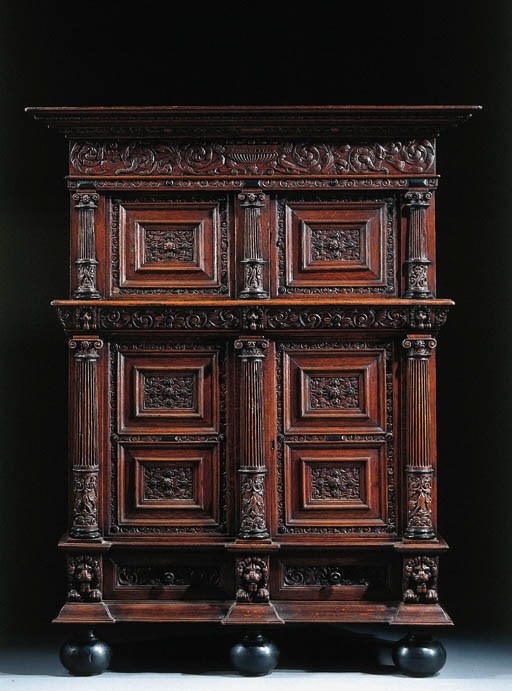 A Dutch carved oak cupboard "kolommenkast"