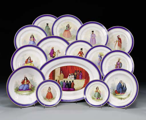 A PART PARIS DINNER SERVICE