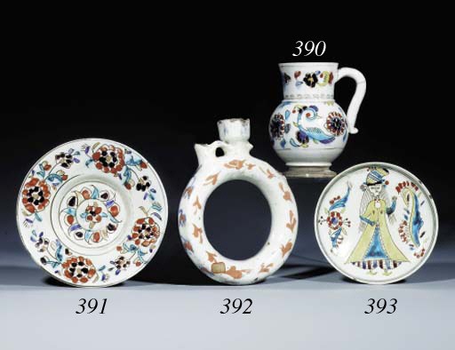 A KUTAHYA POTTERY DISH