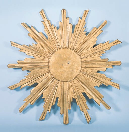 A GILT-PAINTED FIBERGLASS CEILING-MOUNTED, SUNBURST-FORM CHANDELIER ESCUTCHEON