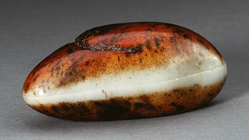 A Rare Jade Box and Cover in Peach-Form