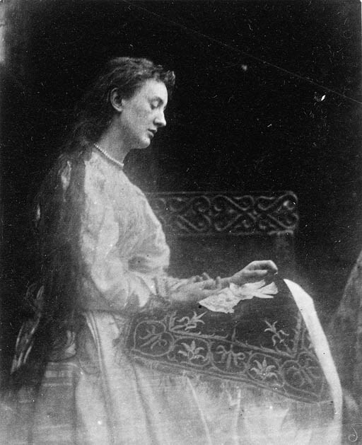 JULIA MARAGRET CAMERON