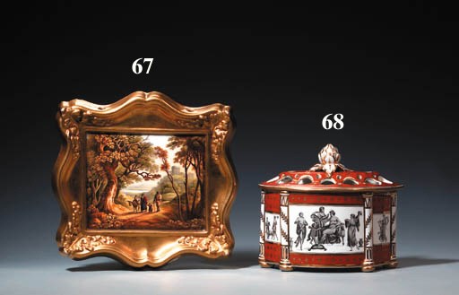 A Chamberlain's Worcester coral-red D-shaped bough-pot and cover