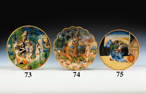 An Italian maiolica crespina