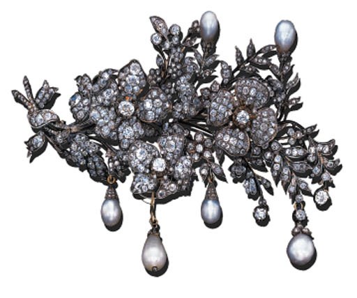 A DIAMOND AND PEARL FLORAL SPRAY BROOCH