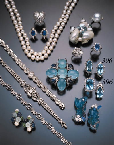 GROUP OF AQUAMARINE AND DIAMOND JEWELERY