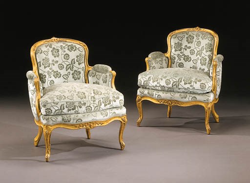 A PAIR OF LOUIS XV GILTWOOD BERGERES EN CABRIOLET