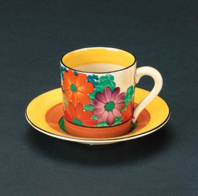 'Gay Day' a  'Bizarre' Coffee can and saucer