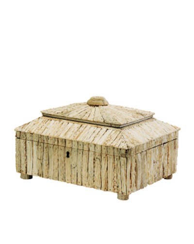 An Anglo Indian horn veneered casket, early 19th century