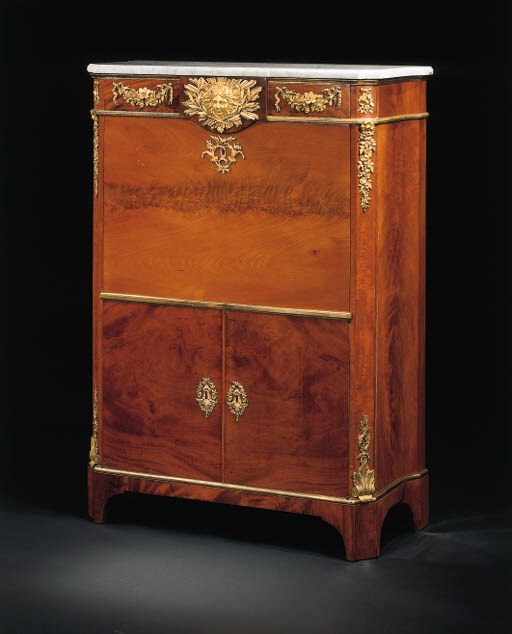 SECRETAIRE A ABATTANT D'EPOQUE LOUIS XVI