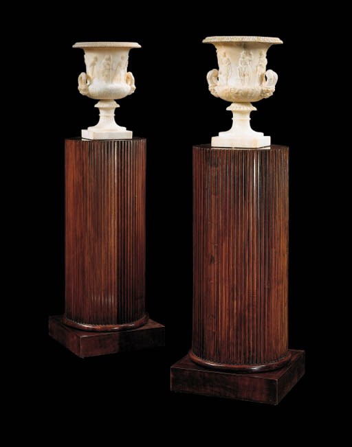 PAIRE DE VASES
