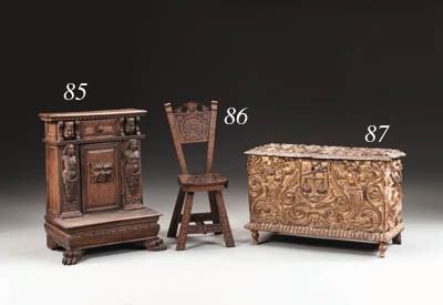 AN ITALIAN RENAISSANCE STYLE WALNUT PRIE-DIEU