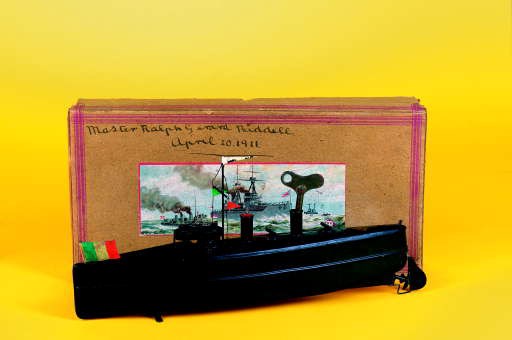 A Bing clockwork 32cm. Gunboat