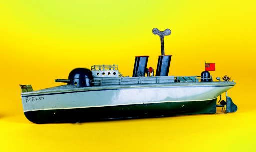 A Bing clockwork 50cm. Gunboat