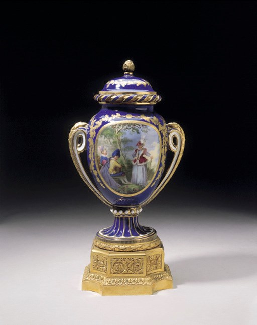 LOUIS XVI ORMOLU-MOUNTED BLUE NOUVEAU VASE AND COVER (VASE 'A RUBAN,' 1ERE GRANDEUR)