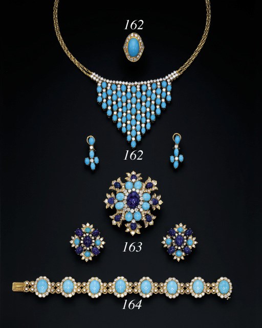 A TURQUOISE AND DIAMOND BRACELET, BY VAN CLEEF & ARPELS