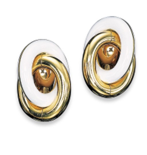 A PAIR OF ENAMEL AND 18K GOLD EARCLIPS