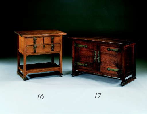 AN OAK LINEN PRESS