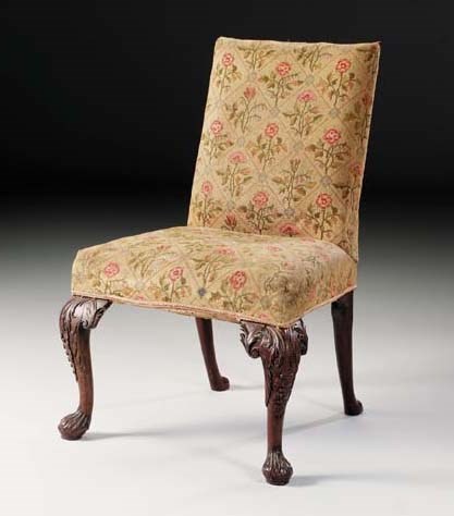 A GEORGE II MAHOGANY SIDE CHAIR
