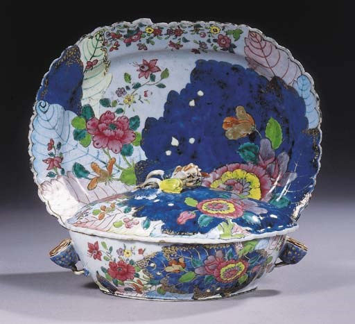 A Chinese famille rose 'tobacco-leaf' tureen, cover and stand