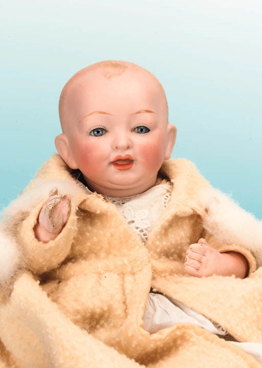 A Hertel, Schwab & Co. baby doll