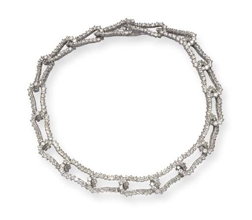A DIAMOND NECKLACE