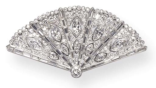 AN ELEGANT DIAMOND FAN BROOCH, BY BAILEY, BANKS & BIDDLE