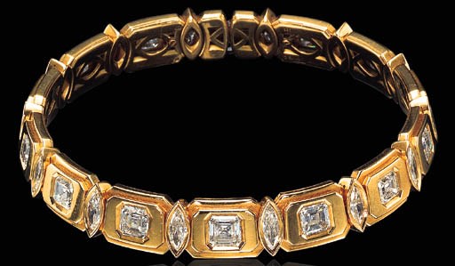 AN ELEGANT DIAMOND CHOKER, BY MARINA B