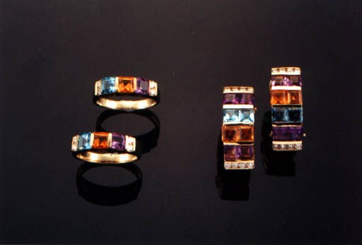 A SET OF DIAMOND AND MULTI-GEM JEWELLERY