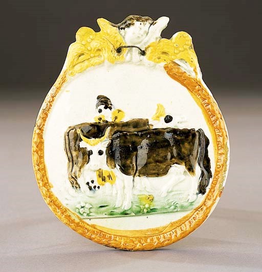 A pearlware circular plaque
