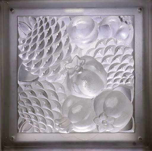 'ANANAS ET GRENADES', MOLDED GLASS LUSTRE ELEMENTS