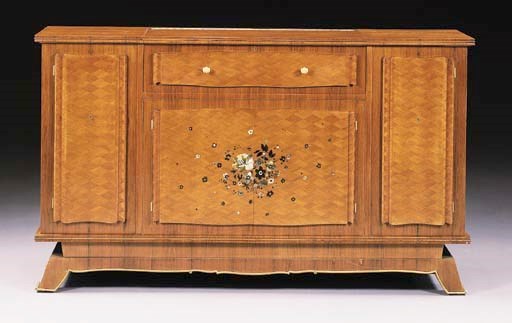 AN INLAID ROSEWOOD BAR CABINET