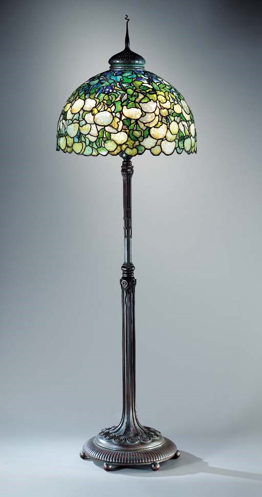 A 'SNOWBALL' LEADED GLASS AND BRONZE FLOOR LAMP
