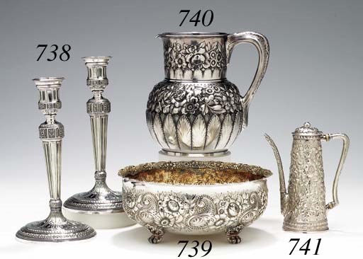 AN AMERICAN SILVER CENTERPIECE BOWL