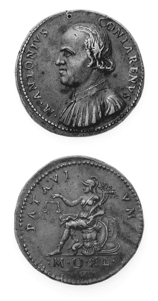Marcantonio Contarini 'il Filosofo', bronzo, 38-39mm., opus Giovanni Cavino, M ANTONIVS CONTARENVS, busto a sinistra, rov. PATAVIVM MDXL, una figura femminile, seduta sul'armi, regge una cornucopia e una bilancia, veduta della città di Padova in basso (Arm.I, 180,11), piccolo foro, patina bruna, mBB