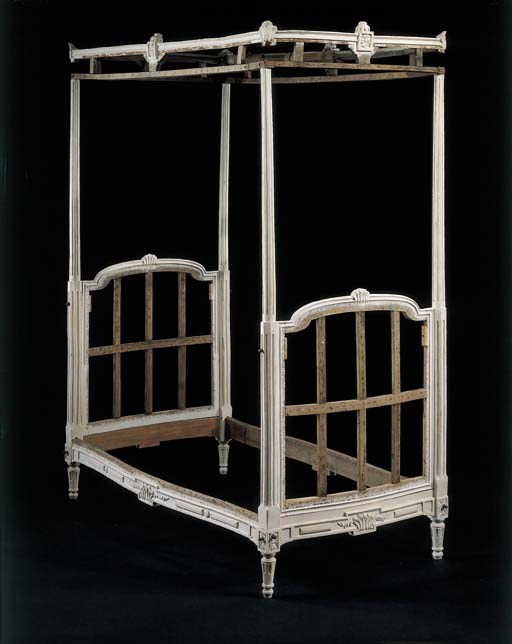 LIT A BALDAQUIN EN PARTIE D'EPOQUE LOUIS XVI