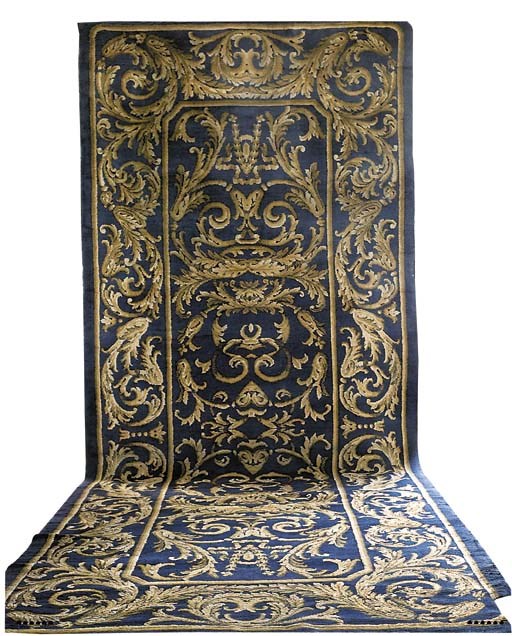 TAPIS DE STYLE LOUIS XIII