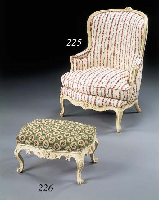 BERGERE D'EPOQUE LOUIS XV