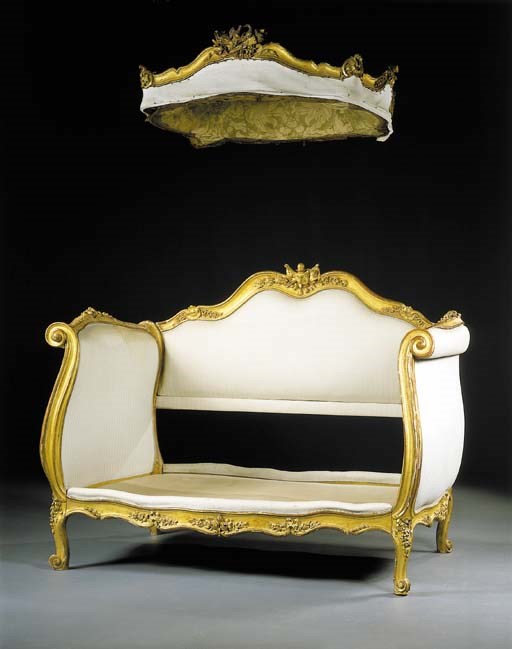 LIT A LA TURQUE D'EPOQUE LOUIS XV